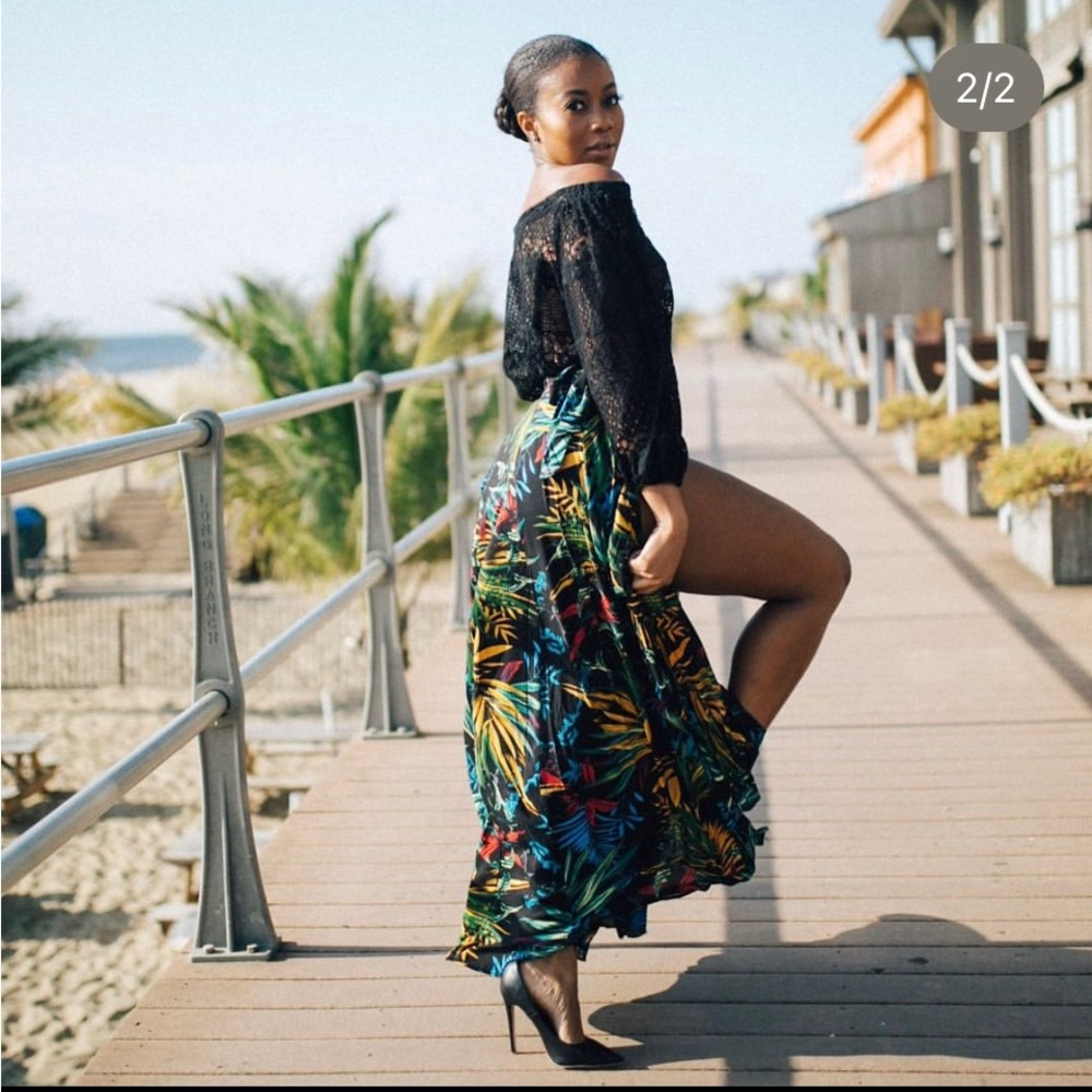 Tropical print wrap skirt